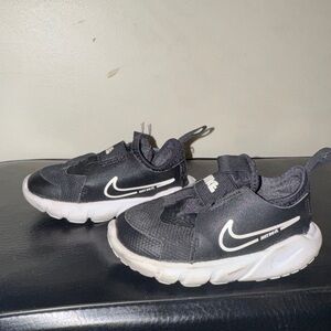 Nike Kids Black and White Sneakers